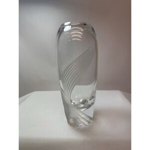 Lenox Windswept Heavy Cut Crystal 9"Vase Clear And‎ Frosted
